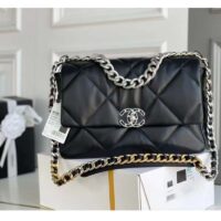 Chanel Women 19 Large Handbag Lambskin Gold Silver-Tone Ruthenium-Finish Metal Black