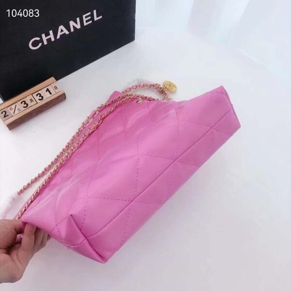 Chanel Women 22 Small Handbag Shiny Calfskin & Gold-Tone Metal Pink (5)