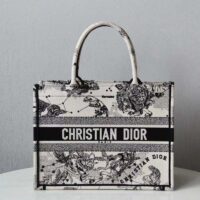 Dior Unisex CD Medium Dior Book Tote Beige Latte Dior Zodiac Embroidery (1)