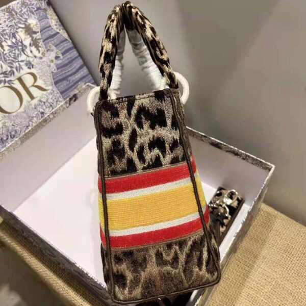 Dior Women Medium Lady D-lite Bag Beige Multicolor Mizza Embroidered Velvet (4)