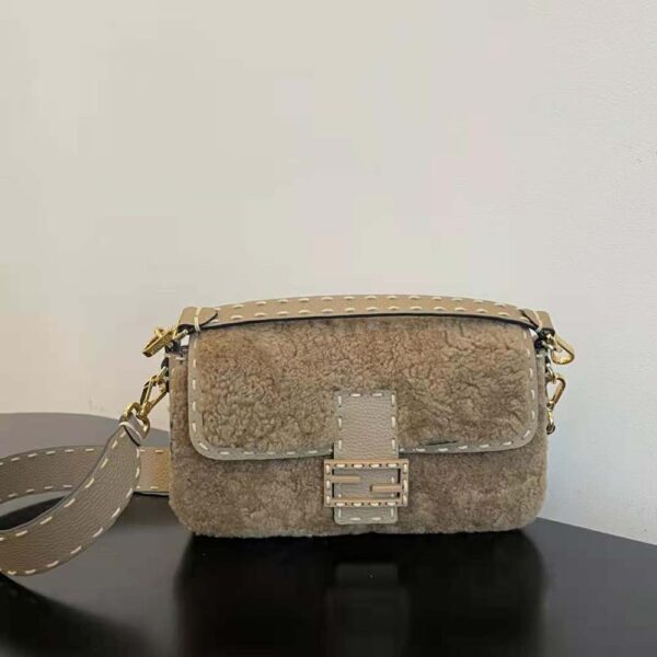 Fendi Women Baguette Beige Sheepskin Bag (2)