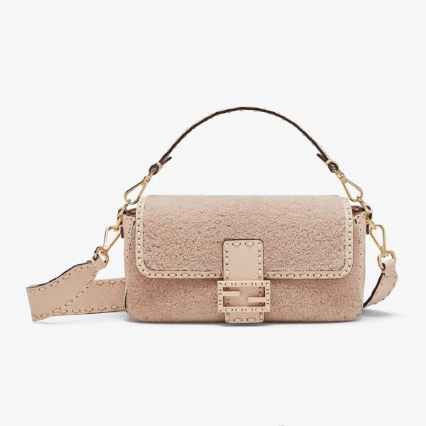 Fendi Women Baguette Pink Sheepskin Bag (1)