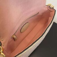 Fendi Women Baguette Pink Sheepskin Bag (1)