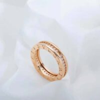 Bvlgari Women B.zero1 One-Band Ring in 18 KT Rose Gold Set with Pave Diamonds on the Spiral (1)