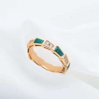 Bvlgari Women Use of Unconventional Materials Serpenti Viper Ring-green (1)