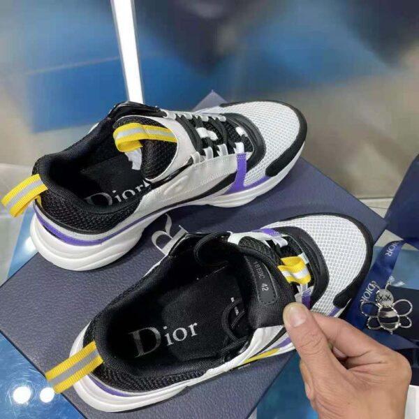 Dior Men B22 Sneaker Violet and White Calfskin with White and Black Technical Mesh (9)