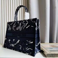 Dior Unisex CD Large Dior Book Tote Blue Dior Roses Embroidery (1)