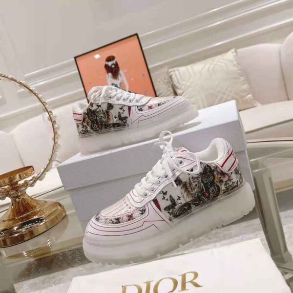 Dior Women Addict Sneaker White Calfskin and Technical Fabric (5)