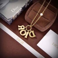 Dior Women Dio(r)evolution Necklace Gold-Finish Metal (1)