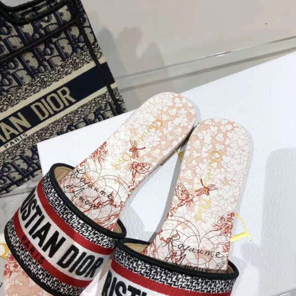 Dior Women Dway Dioramour Slide White and Red D-Royaume D Amour Embroidered Cotton (6)