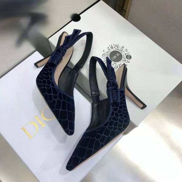 Dior Women J’Adior Slingback Pump Deep Crocodile-Effect Embroidered Velvet-Blue (4)