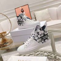 Dior Women Walk N Dior Star Sneaker Blue and White Calfskin and Technical Fabric (1)