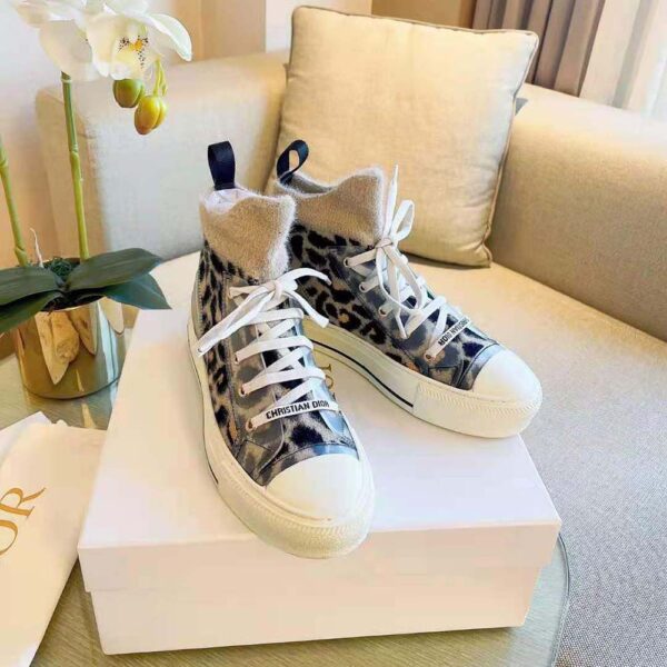 Dior Women Walk’n’Dior Sneaker Fur-Effect Knit Printed with Beige Multicolor Mizza Pattern (3)