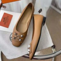 Hermes Women Danseuse Ballet Flat in Calfskin Leather-Brown (1)