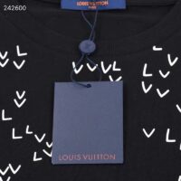 Louis Vuitton LV Men Spread Embroidered T-Shirt Cotton Black Regular Fit (1)