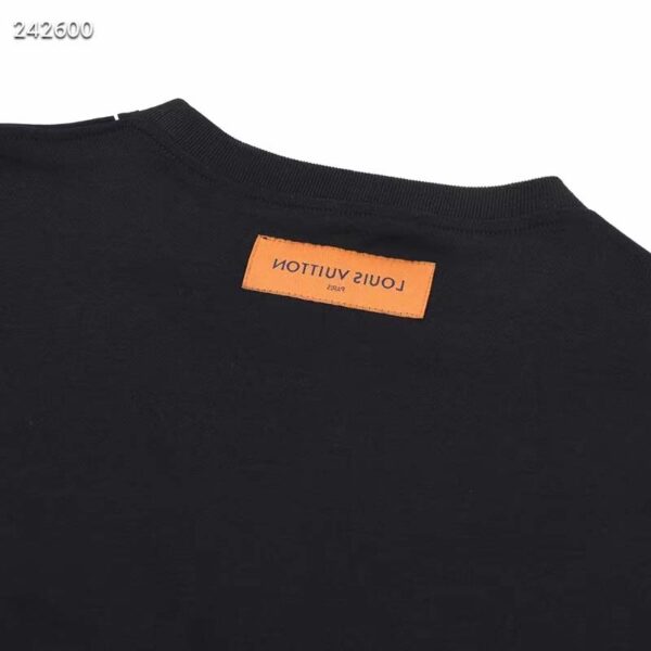 Louis Vuitton LV Men Spread Embroidered T-Shirt Cotton Black Regular Fit (3)