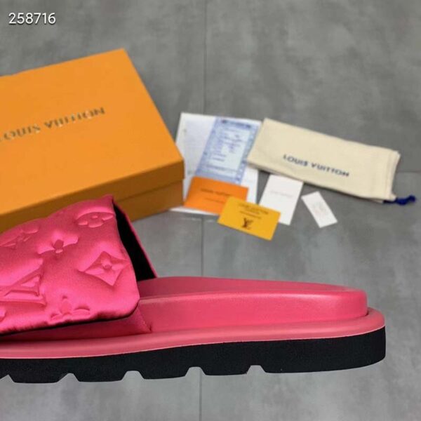 Louis Vuitton LV Unisex Pool Pillow Flat Comfort Mule Fuchsia Pink Monogram (9)