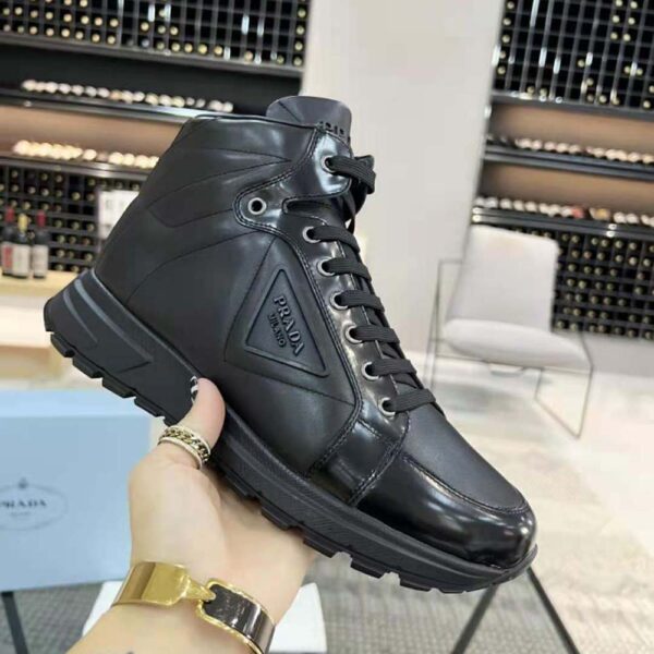 Prada Men PRAX 01 Re-Nylon and Brushed Leather Sneakers (8)