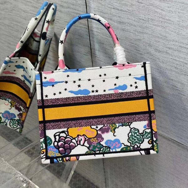 Dior Unisex CD Small Dior Book Tote Latte Dior Ciel De Rêve Embroidery (9)