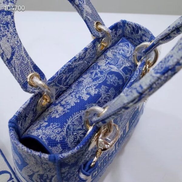 Dior Women Medium Lady D-Lite Bag Fluorescent Blue Toile De Jouy Reverse Embroidery (9)