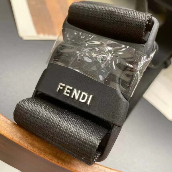 Fendi Men Baguette Black Calf Leather Bag (10)