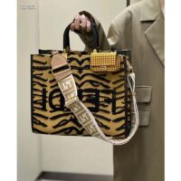 Fendi Unisex Fendi Sunshine Medium Shopper Bag Spring Festival Capsule Collection (16)