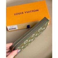 Louis Vuitton LV Unisex Zippy Wallet Green Monogram Empreinte Embossed Supple Grained Cowhide (7)