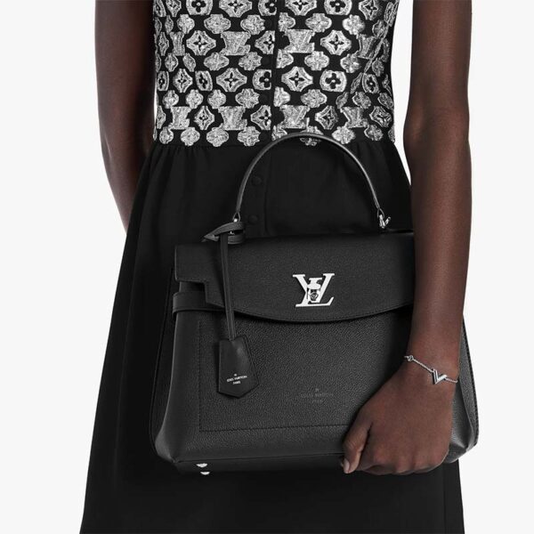 Louis Vuitton LV Women Lockme Ever MM Handbag Black Soft Grained Calfskin (11)