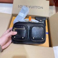 Louis Vuitton Unisex Utility Crossbody Bag Black Calfskin Leather Double Zip Closure (5)