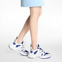 Louis Vuitton Women LV Archlight Sneaker Blue Monogram Velvet Oversized Rubber Outsole (10)