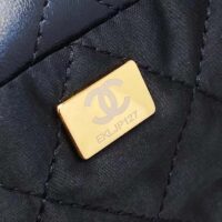 Chanel Women 22 Handbag Shiny Calfskin Gold-Tone Metal Black (9)