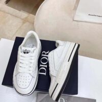 Dior Unisex CD D-Freeway Sneaker Vibe White Calfskin Leather Two Tone Rubber Sole Star (1)