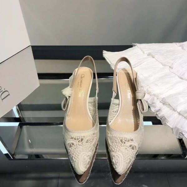 Dior Women CD J’Adior Slingback Pump White Macramé Embroidered Cotton 6.5 Cm Heel (3)