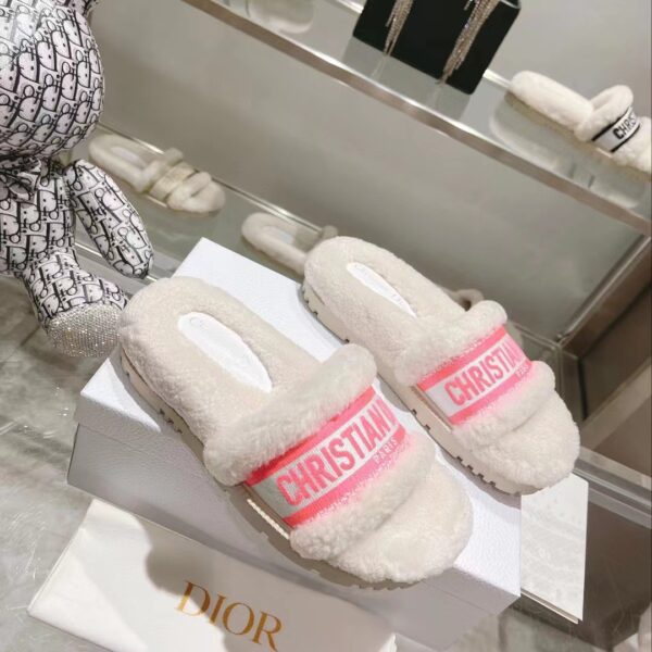 Dior Women CD Shoes Chez Moi Slide Bright Pink Cotton Embroidery White Shearling (1)