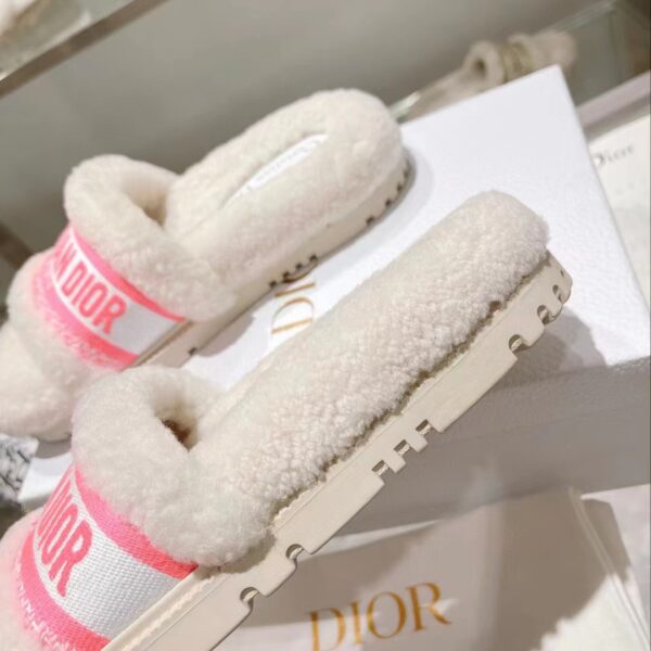 Dior Women CD Shoes Chez Moi Slide Bright Pink Cotton Embroidery White Shearling (2)