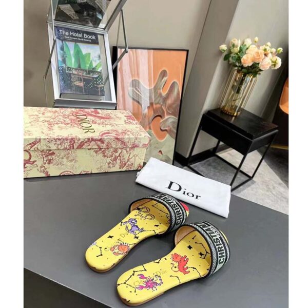 Dior Women CD Shoes Dway Slide Yellow Multicolor Embroidered Cotton Pixel Zodiac Motif (2)