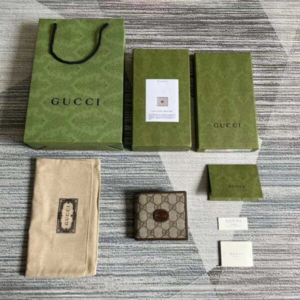 Gucci Unisex GG Wallet Interlocking G Beige Ebony GG Supreme Fabric (3)