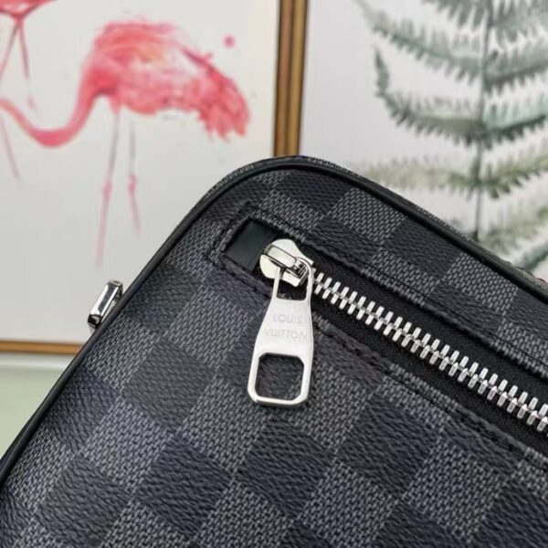 Louis Vuitton LV Unisex Kasai Clutch Grey Damier Graphite Canvas (5)