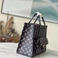 Louis Vuitton LV Unisex Onthego MM Tote Black Monogram Coated Canvas (2)