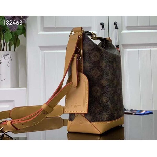 Louis Vuitton LV Women Hobo Cruiser PM Handbag Blurry Monogram Coated Canvas (2)