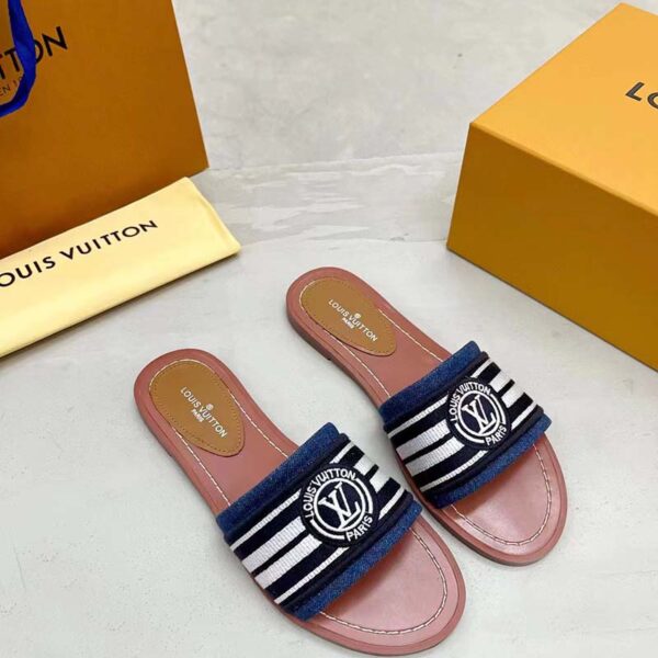 Louis Vuitton LV Women Lock It Flat Mule Blue Denim Leather LV Circle (3)