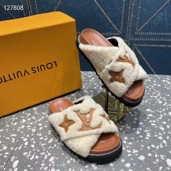 Louis Vuitton LV Women Paseo Flat Comfort Mule Natural Shearling Anatomic Insole、 (3)