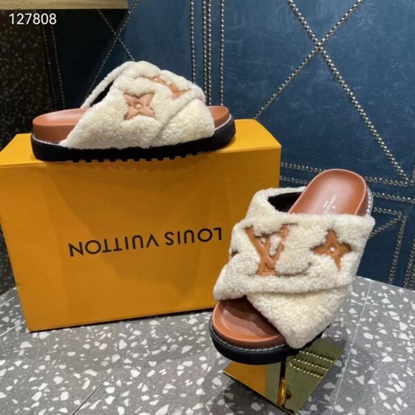 Louis Vuitton LV Women Paseo Flat Comfort Mule Natural Shearling Anatomic Insole、 (5)