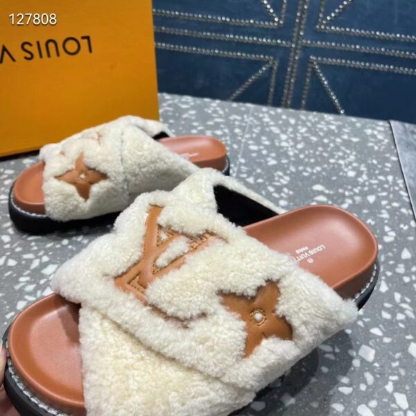 Louis Vuitton LV Women Paseo Flat Comfort Mule Natural Shearling Anatomic Insole、 (8)