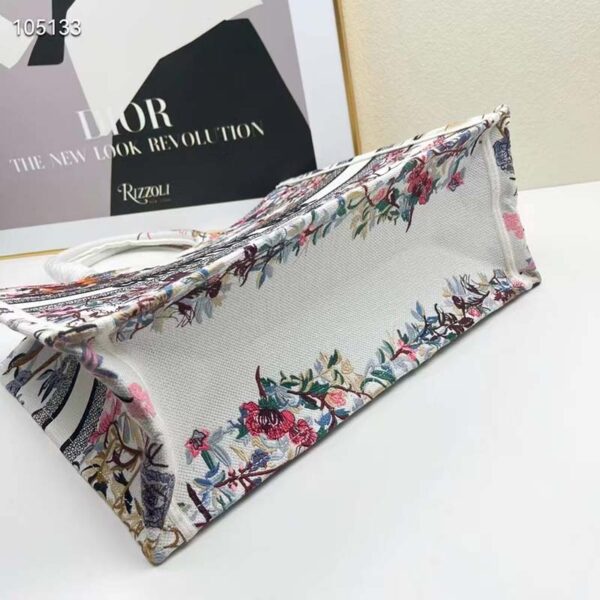 Dior Women CD Large Book Tote Ecru Multicolor Jardin D’Hiver Embroidery (2)