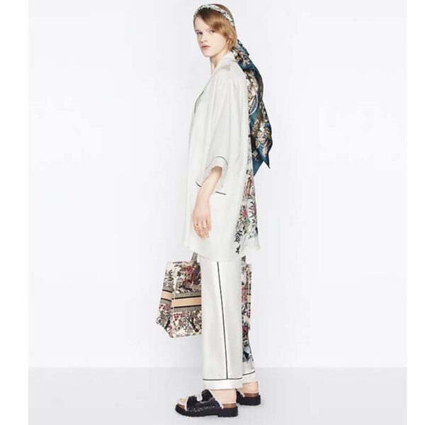 Dior Women CD Large Book Tote Ecru Multicolor Jardin D’Hiver Embroidery (8)
