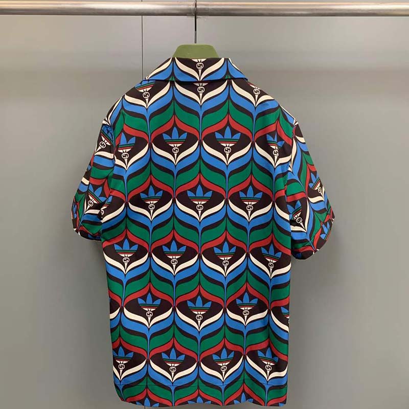 Gucci GG Men Adidas x Gucci Trefoil Print Bowling Shirt Straight Hem Side Vents Viscose (7)