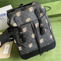 Gucci Unisex GG Medium Backpack Tiger Print Black GG Supreme Canvas (1)