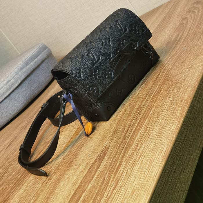 Louis Vuitton LV Women Steamer Wearable Wallet Black Embossed Cowhide Leather (6)