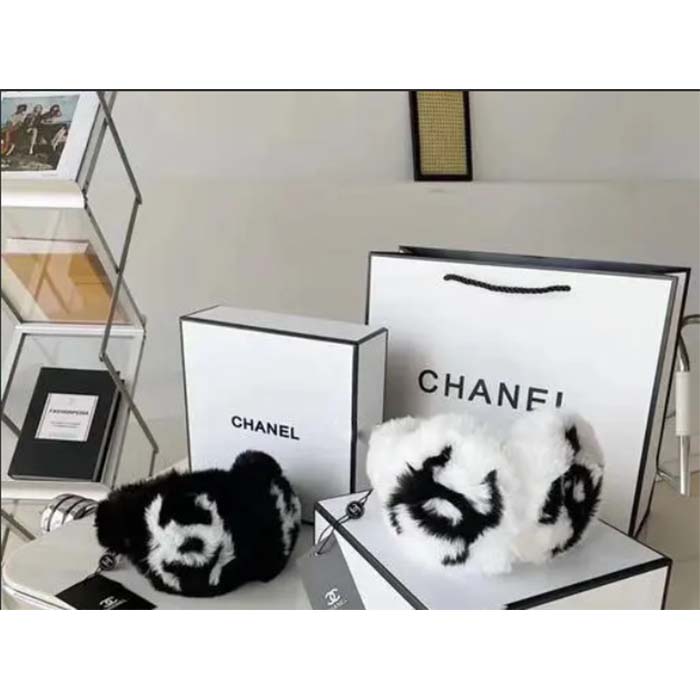 Chanel CC Women Earmuffs Ear Protectors White Black Wool Winter Sports-White (4)
